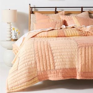 SOLD OUT anthropologie ellery pieced collection quilt in peach